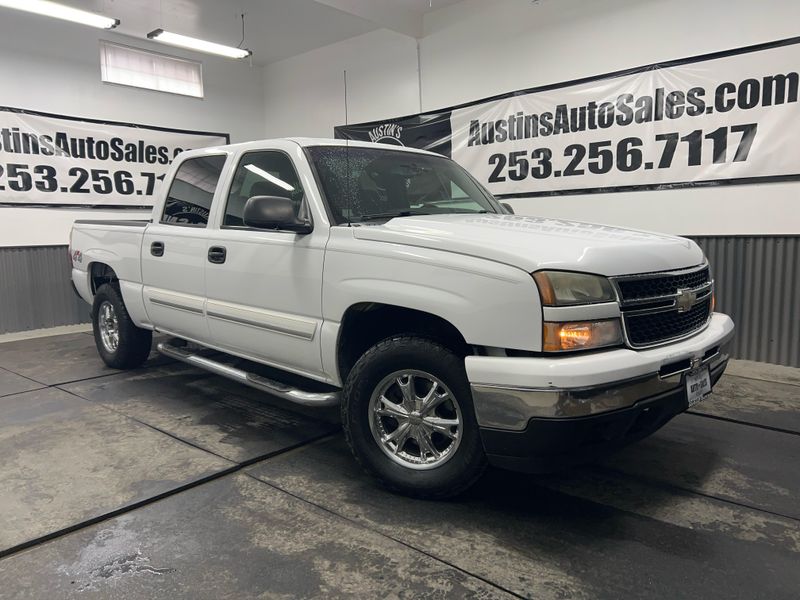 2007 Chevrolet Silverado 1500 Classic LT1 Crew Cab Upper Image 1