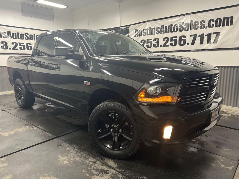 2013 Ram 1500 Sport Crew Cab Upper Image 1