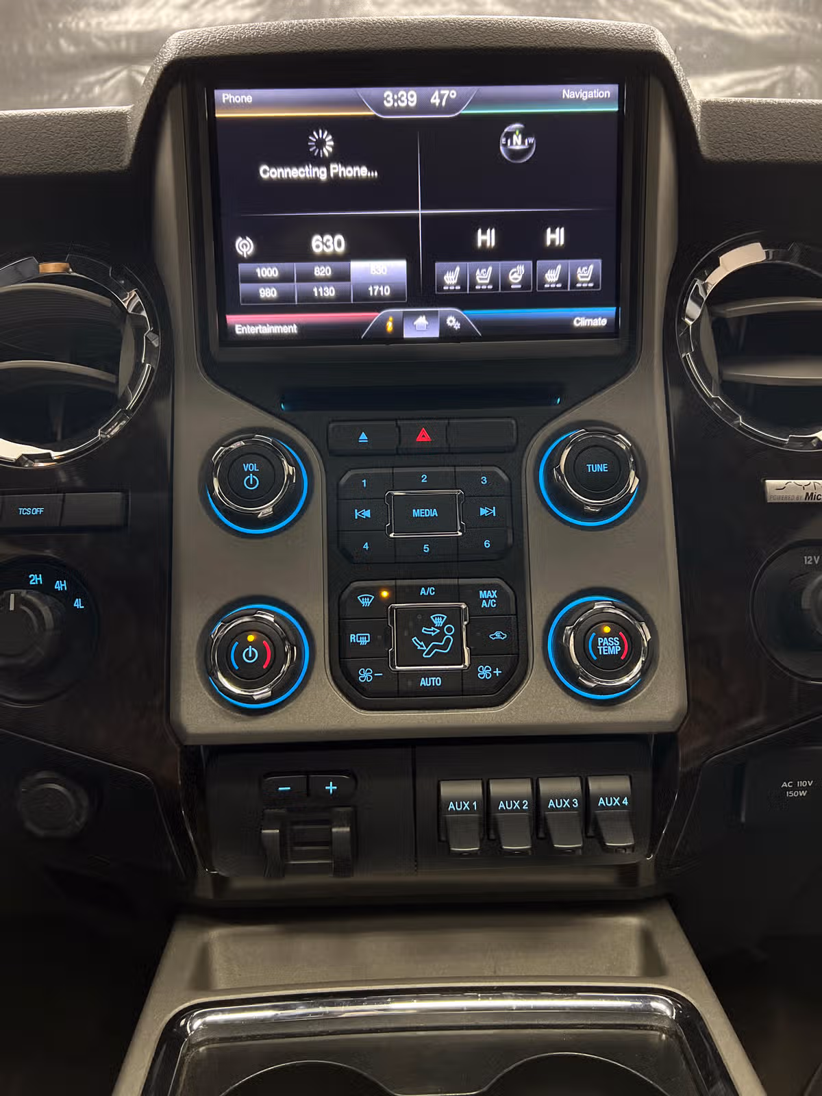 2013 Ford F-450 Super Duty Platinum Crew Cab Image 14