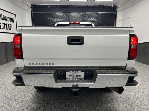 2016 Chevrolet Silverado 3500HD LTZ Crew Cab Lower Image 2