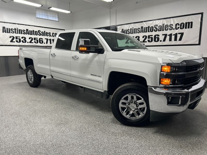 2016 Chevrolet Silverado 3500HD LTZ Crew Cab Upper Image 1