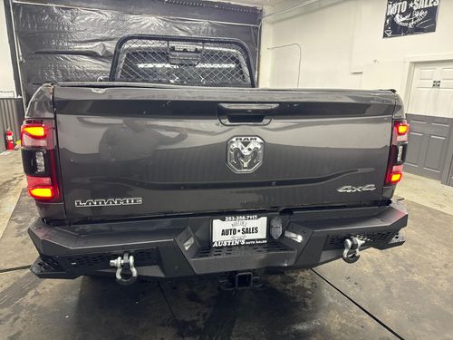 2019 Ram 3500 Laramie Crew Cab Lower Image 2