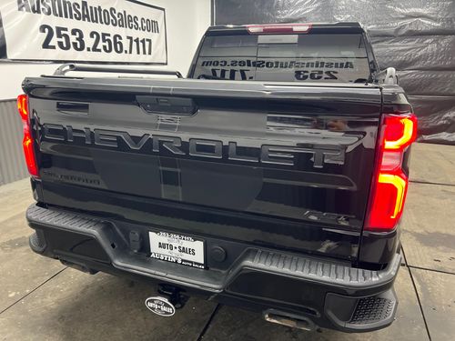 2021 Chevrolet Silverado 1500 RST Crew Cab Lower Image 2