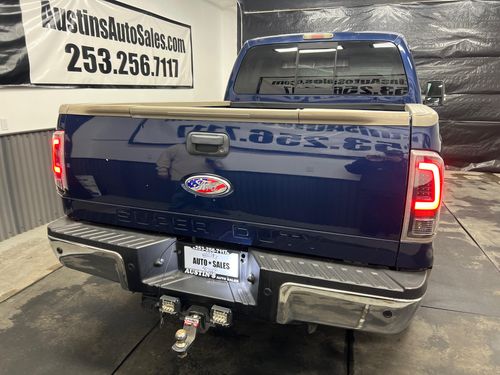 2008 Ford F-250 Super Duty Lariat Crew Cab Lower Image 1