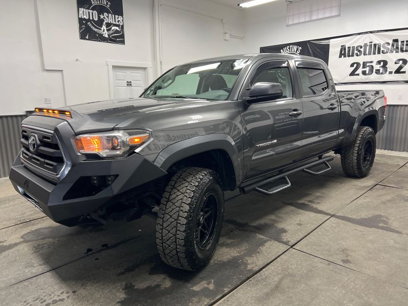 2016 Toyota Tacoma Double Cab Upper Image 2