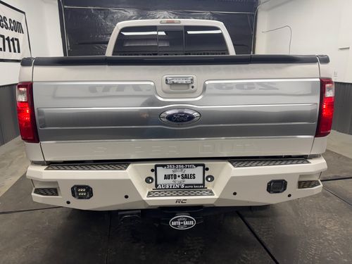 2016 Ford F-350 Super Duty Platinum Crew Cab Lower Image 2