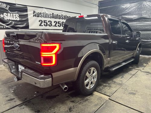 2018 Ford F-150 Lariat SuperCrew Lower Image 3