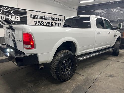 2018 Ram 3500 Laramie Longhorn Crew Cab Lower Image 3