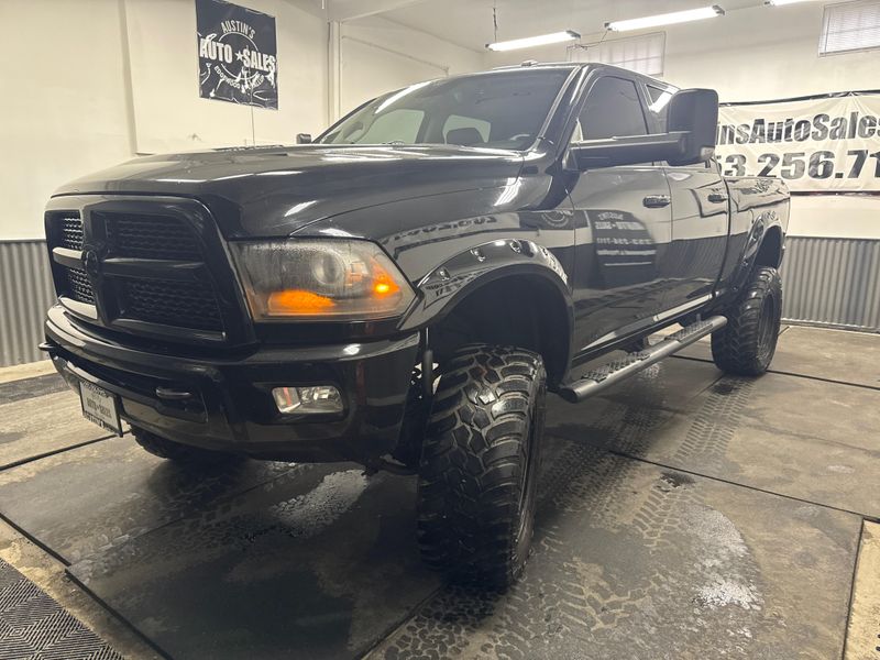 2014 Ram 3500 Laramie photo 2
