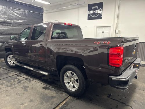 2016 Chevrolet Silverado 1500 LT Crew Cab Lower Image 1
