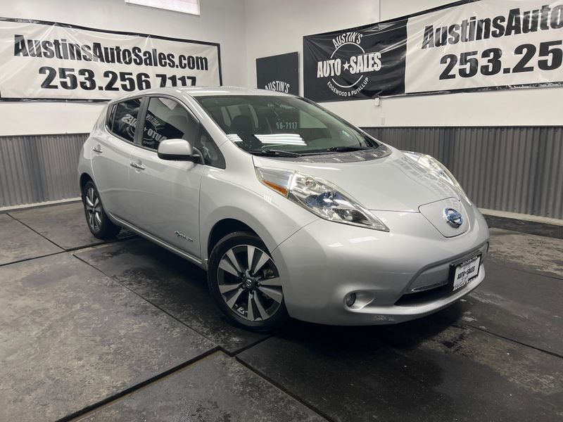 2017 Nissan LEAF SL Upper Image 1