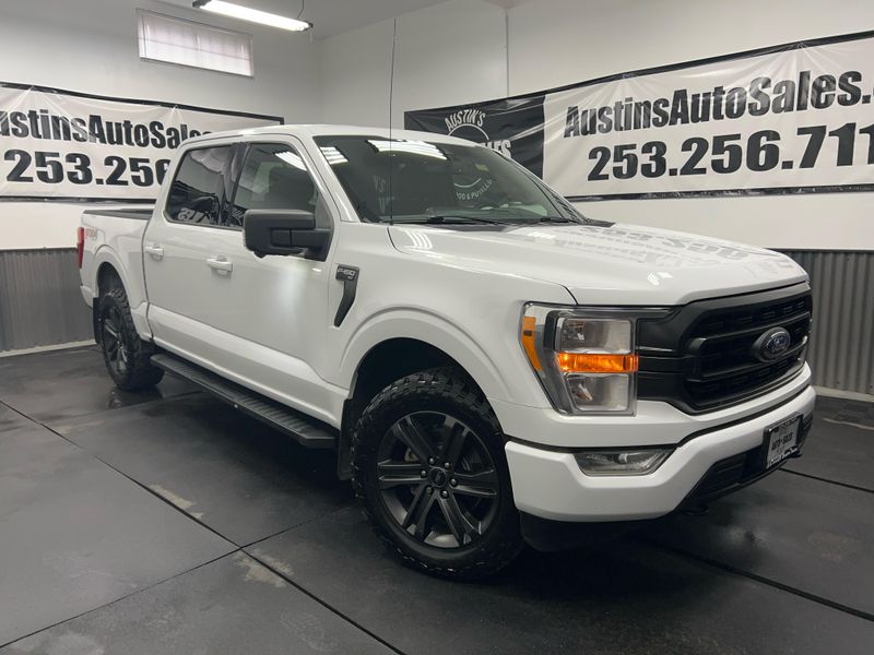 2021 Ford F-150 XLT SuperCrew Upper Image 1