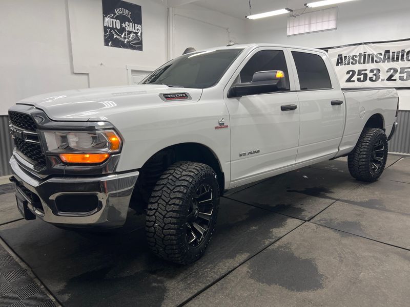 2019 Ram 3500 Tradesman Crew Cab Upper Image 2