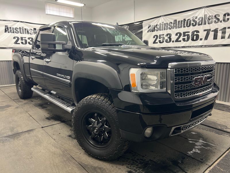 2013 GMC Sierra 3500HD Denali Crew Cab Upper Image 1