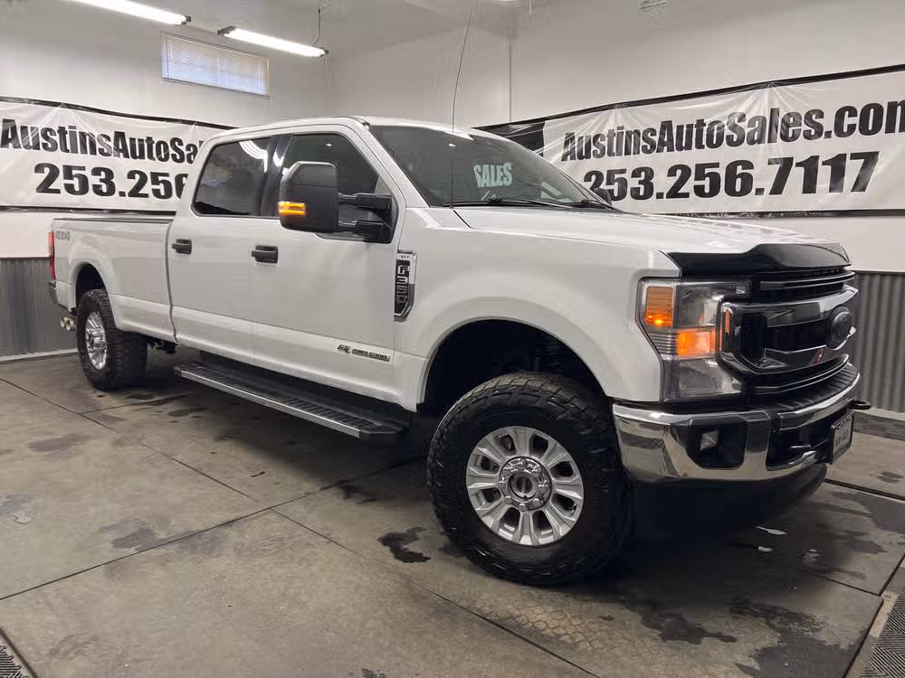 2021 Ford F-350 Super Duty XLT Crew Cab Image 1