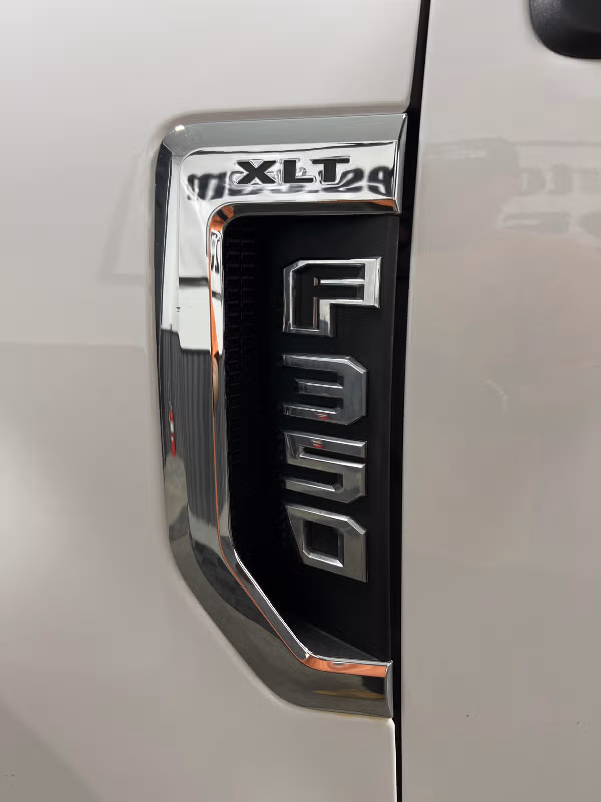 2021 Ford F-350 Super Duty XLT Crew Cab Image 8