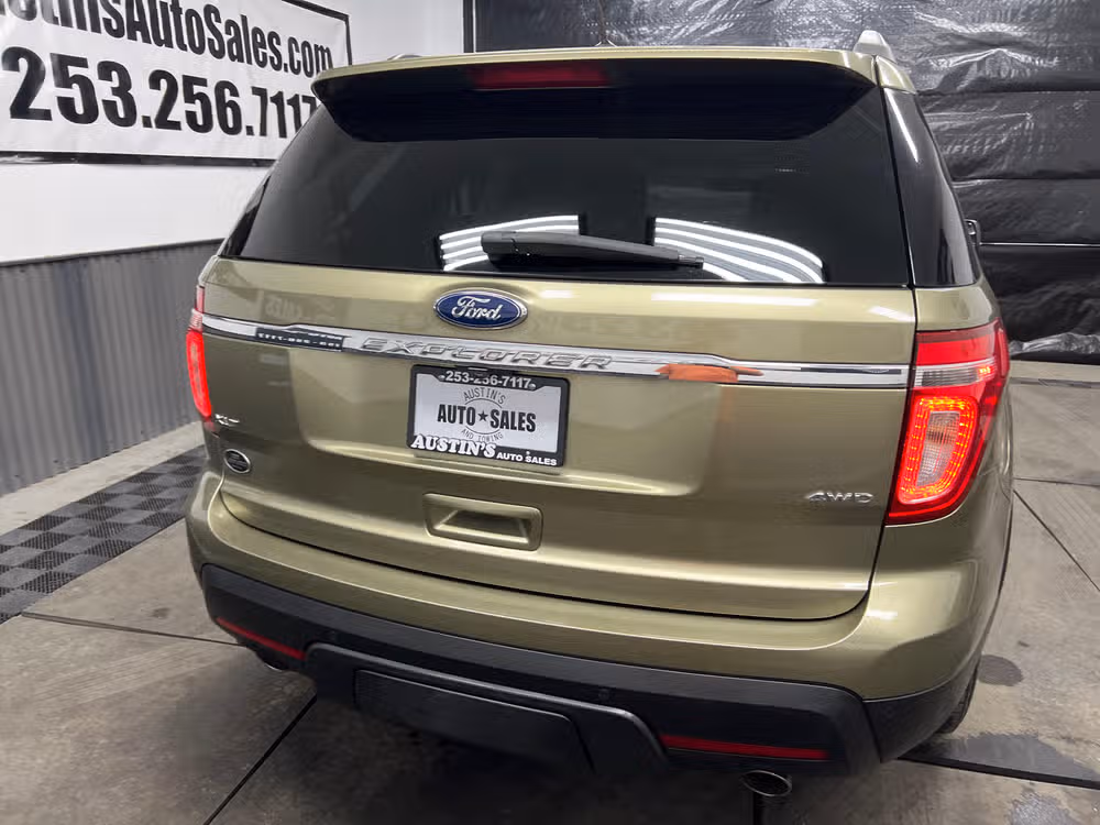 2012 Ford Explorer XLT Image 4