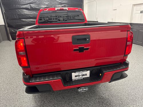 2016 Chevrolet Colorado Z71 Crew Cab Lower Image 2
