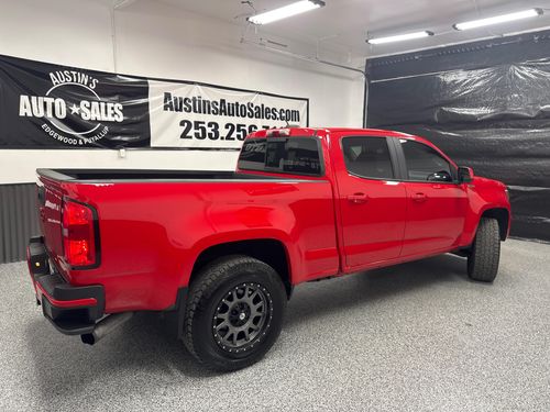 2016 Chevrolet Colorado Z71 Crew Cab Lower Image 3