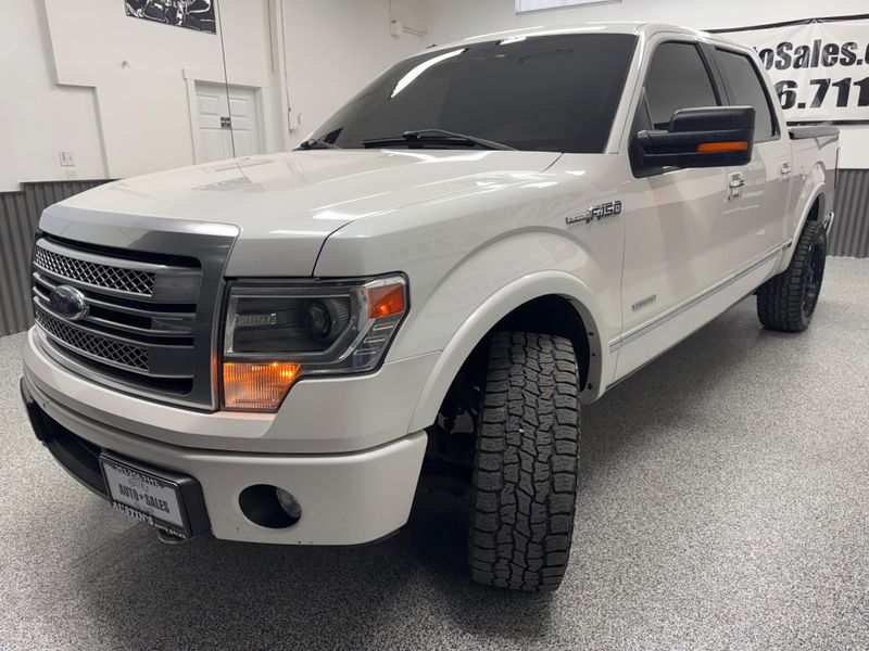 2014 Ford F-150 Platinum photo 2