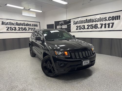 10630 - 2015 Jeep Grand Cherokee Altitude