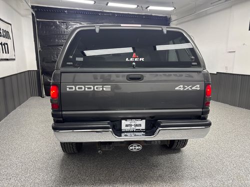 2002 Dodge Ram 2500 SLT Plus Extended Cab Lower Image 2