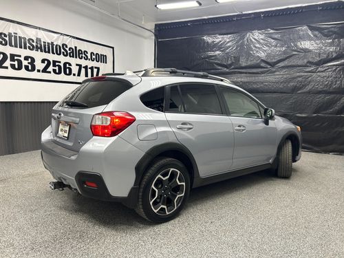 2014 Subaru XV Crosstrek 2.0i Limited Crossover Lower Image 3