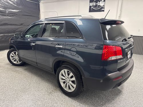 2011 Kia Sorento EX Lower Image 1