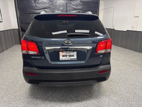 2011 Kia Sorento EX Lower Image 2
