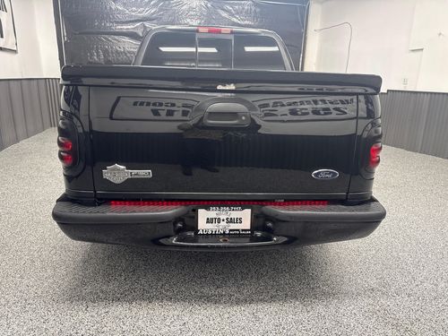2002 Ford F-150 Harley-Davidson SuperCrew Lower Image 2