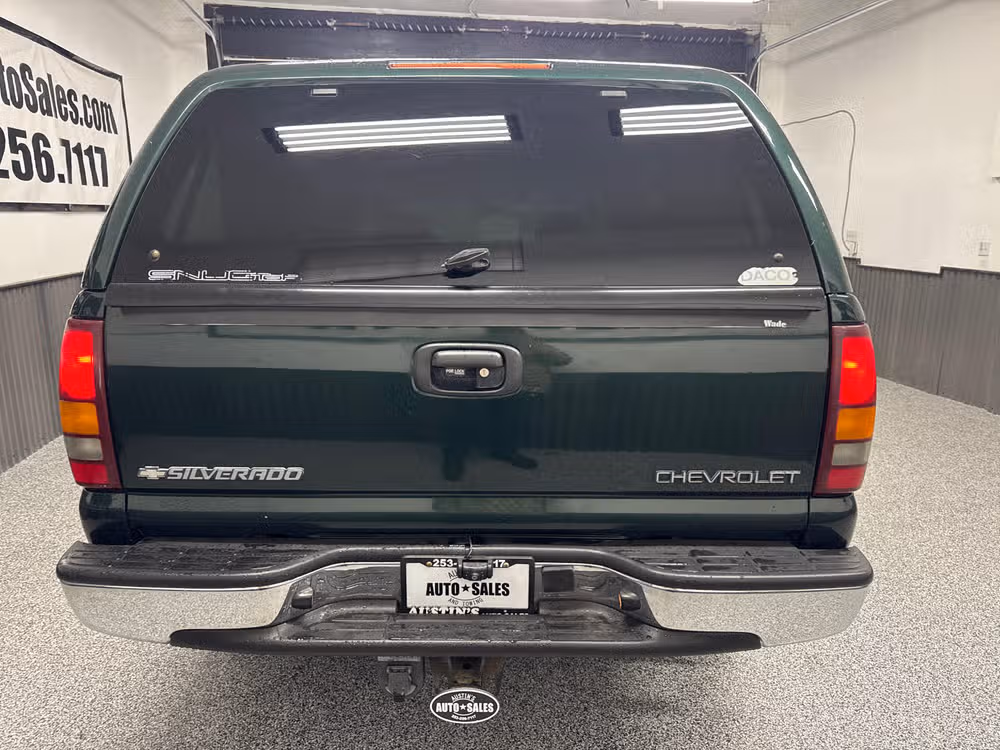 2002 Chevrolet Silverado 1500 LS Regular Cab Image 4