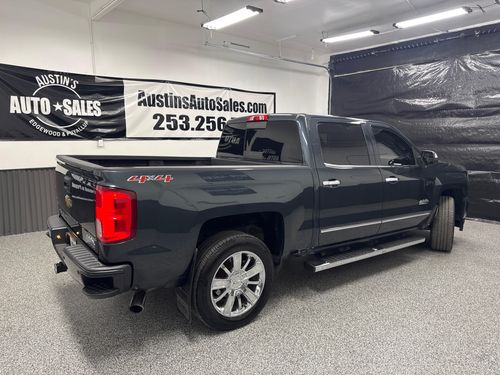 2017 Chevrolet Silverado 1500 High Country Crew Cab Lower Image 3