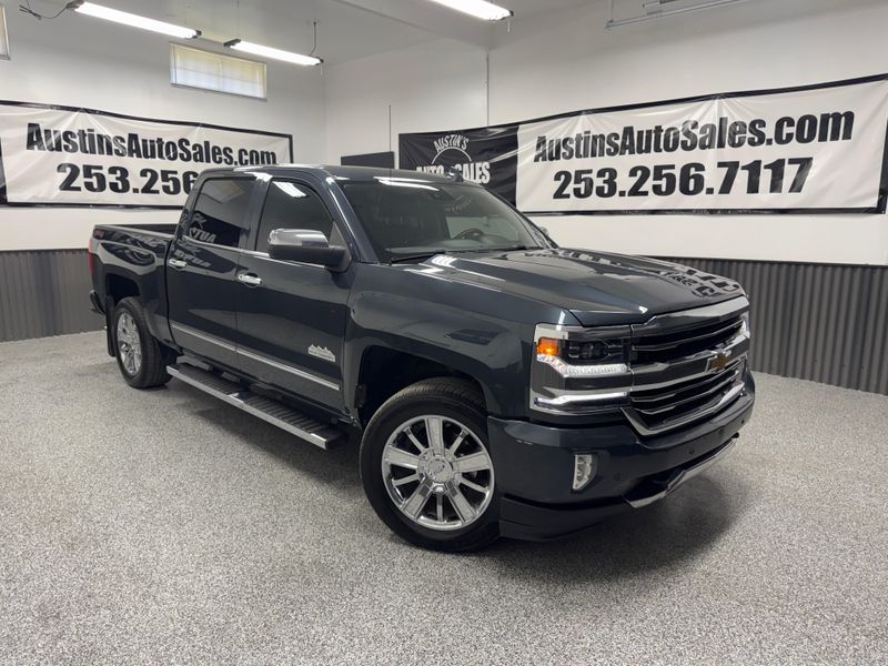 2017 Chevrolet Silverado 1500 High Country Crew Cab Upper Image 1