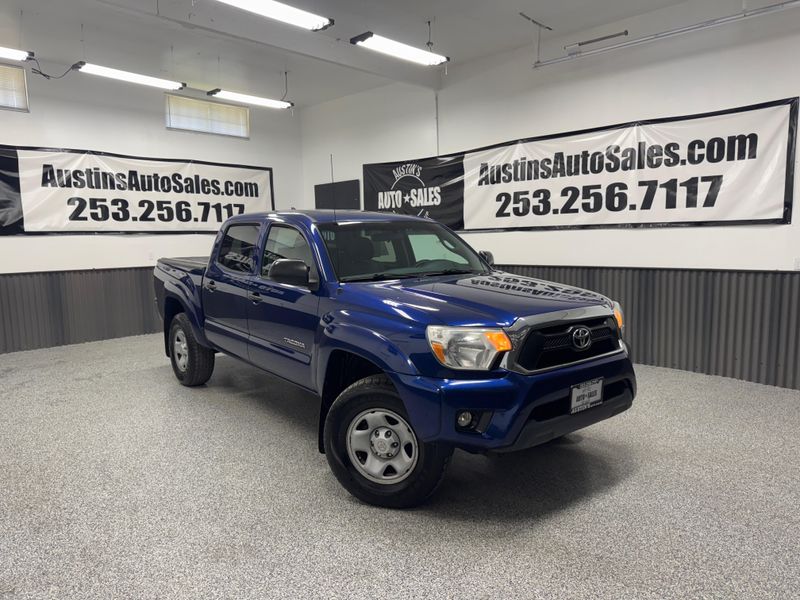 2015 Toyota Tacoma PreRunner V6 Double Cab Upper Image 1
