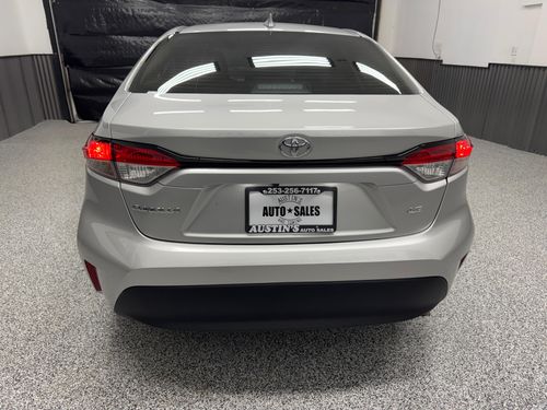 2024 Toyota Corolla LE Lower Image 2