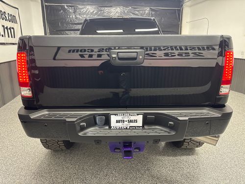 2011 GMC Sierra 2500HD Denali Crew Cab Lower Image 2