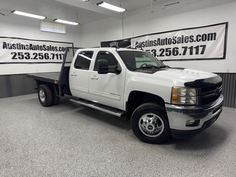 2011 Chevrolet Silverado 3500HD LTZ Crew Cab Upper Image 1