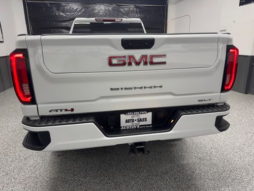 2023 GMC Sierra 3500HD AT4 Crew Cab Lower Image 2