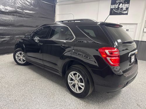 2016 Chevrolet Equinox LT Lower Image 1