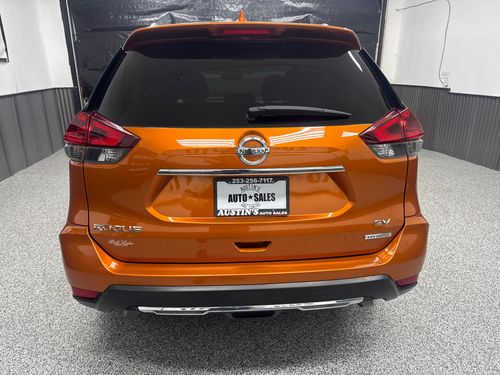 2018 Nissan Rogue Hybrid SV Crossover Lower Image 2