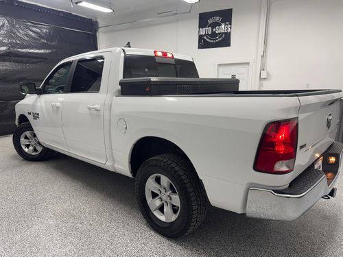 2019 Ram 1500 Classic SLT Crew Cab Lower Image 1