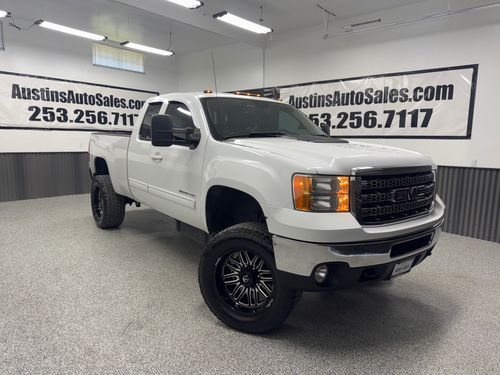 10698 - 2013 GMC Sierra 2500HD SLT Extended Cab