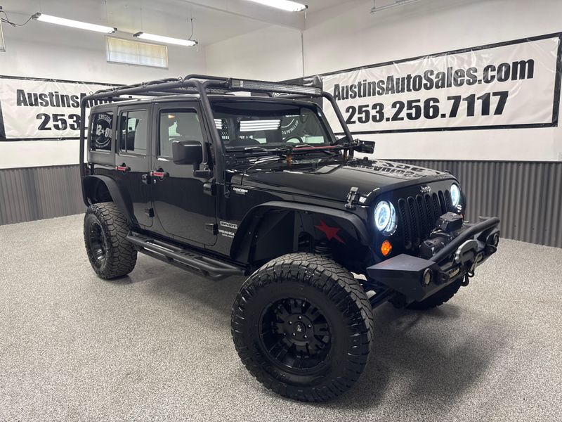 2017 Jeep Wrangler Unlimited Sport Upper Image 1