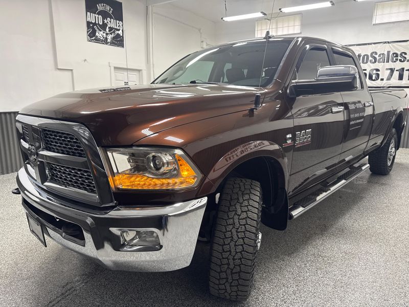 2014 Ram 3500 Laramie Crew Cab Upper Image 2