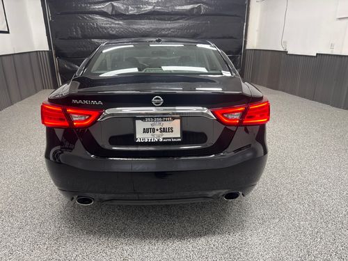 2017 Nissan Maxima 3.5 SL Lower Image 2