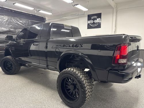 2016 Ram 2500 Laramie Mega Cab Lower Image 1
