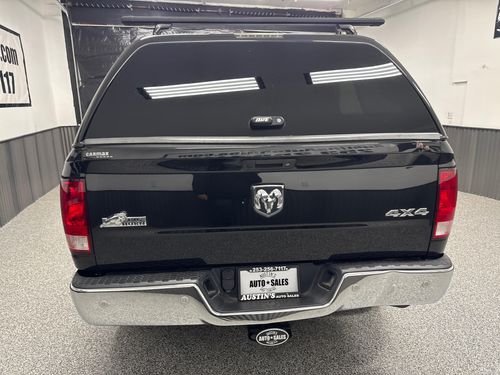 2017 Ram 1500 Big Horn Crew Cab Lower Image 2