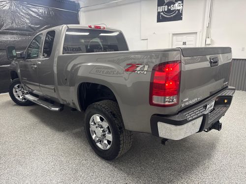 2012 GMC Sierra 2500HD SLT Extended Cab Lower Image 1