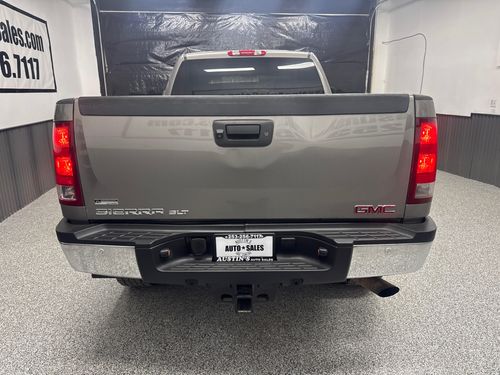 2012 GMC Sierra 2500HD SLT Extended Cab Lower Image 2