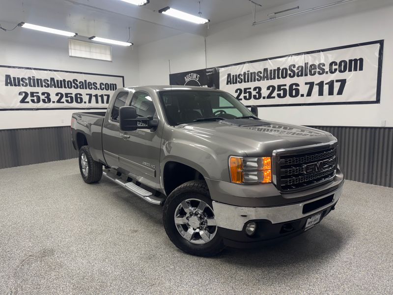 2012 GMC Sierra 2500HD SLT Extended Cab Upper Image 1